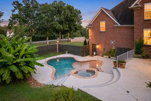 2200 Brienz Valley Dr, Franklin, TN 37064