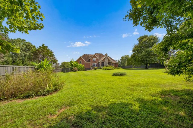 2200 Brienz Valley Dr, Franklin, TN 37064
