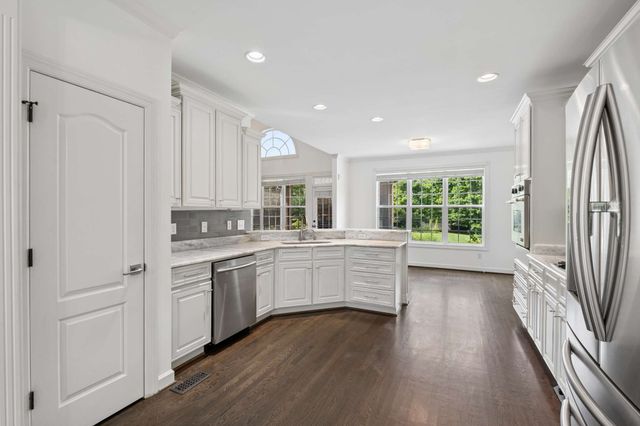 2200 Brienz Valley Dr, Franklin, TN 37064