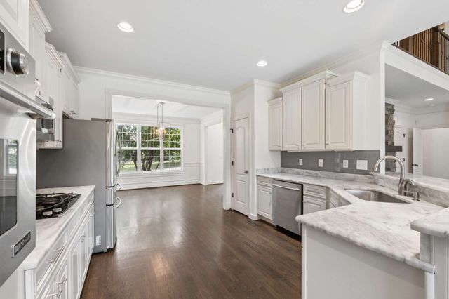 2200 Brienz Valley Dr, Franklin, TN 37064