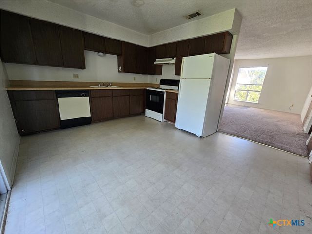 209 Oak Trl C, Harker Heights, TX 76548