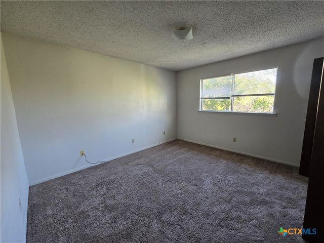 209 Oak Trl C, Harker Heights, TX 76548