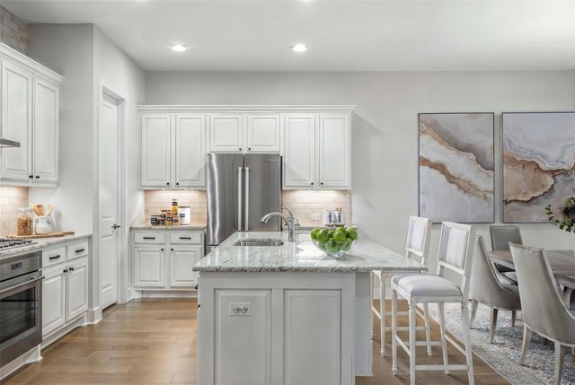 107 Cascading Waters PL, Lakeway, TX 78734