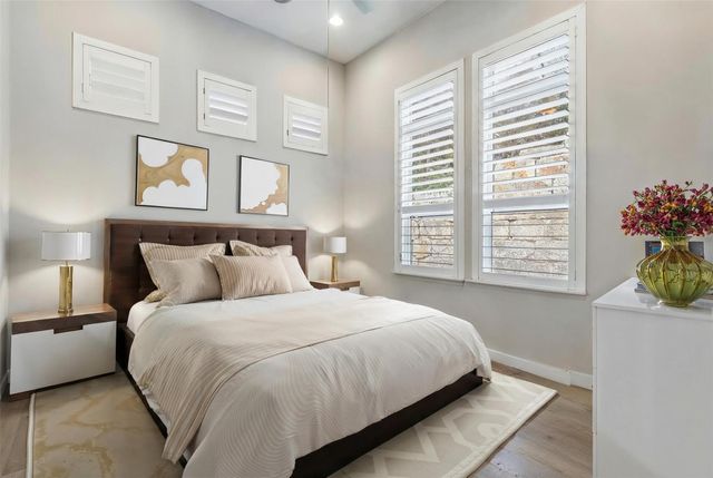 107 Cascading Waters PL, Lakeway, TX 78734