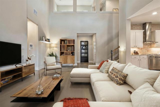 107 Cascading Waters PL, Lakeway, TX 78734