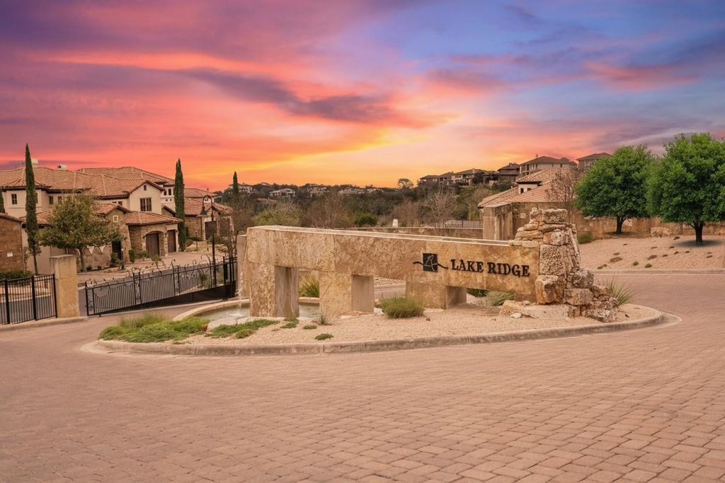 107 Cascading Waters PL, Lakeway, TX 78734