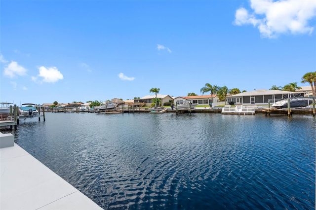 5041 CABRILLA COURT, New Port Richey, FL 34652