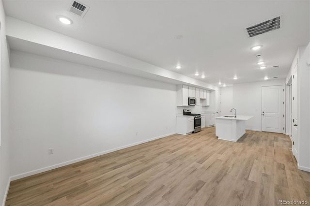 24171 E 30th Place, Aurora, CO 80019