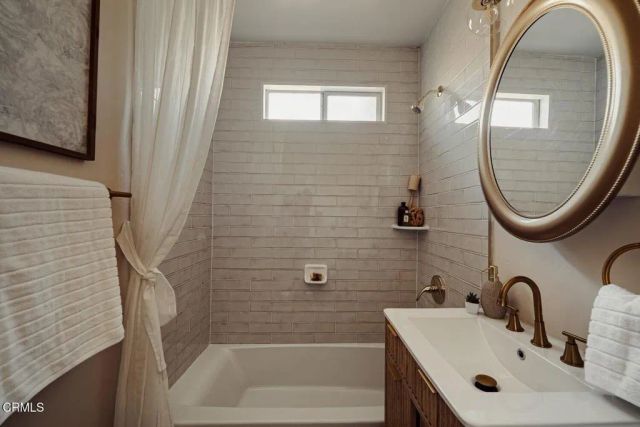 3417 Encinal Avenue, La Crescenta, CA 91214