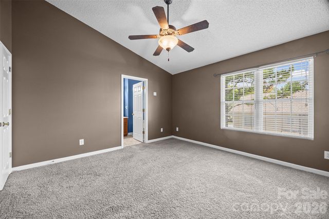 3240 Barons Court Road, Charlotte, NC 28213