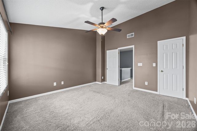 3240 Barons Court Road, Charlotte, NC 28213