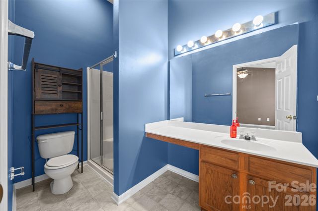 3240 Barons Court Road, Charlotte, NC 28213