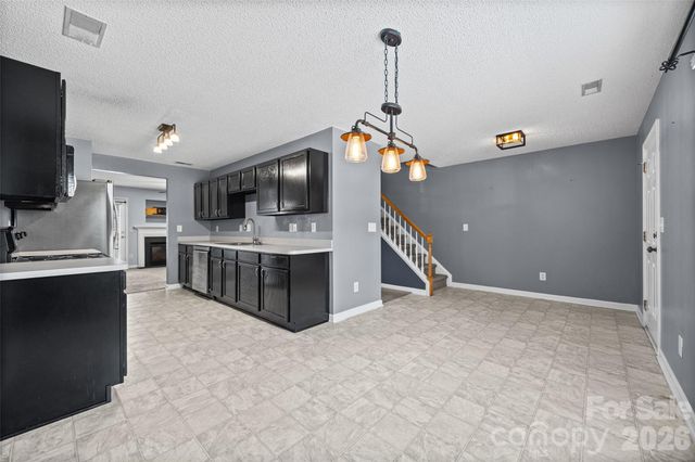 3240 Barons Court Road, Charlotte, NC 28213