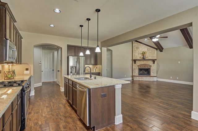 118 Madeline Lane, Montgomery, TX 77316