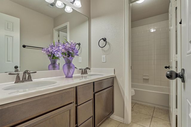 118 Madeline Lane, Montgomery, TX 77316