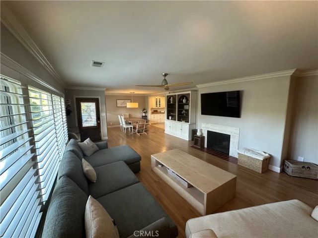 15742 Vose, Los Angeles, CA 91406