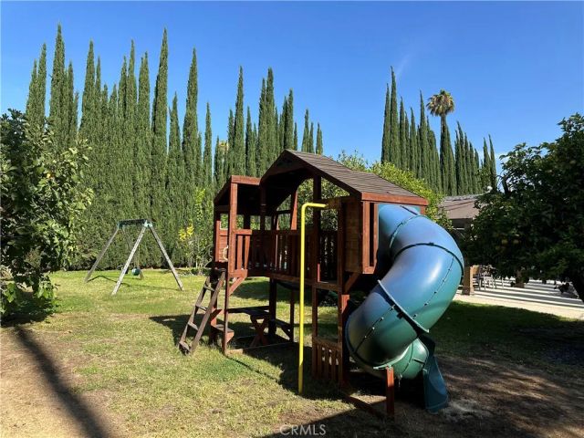 15742 Vose, Los Angeles, CA 91406