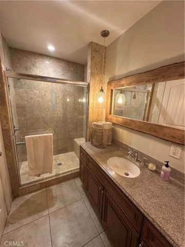 15742 Vose, Los Angeles, CA 91406