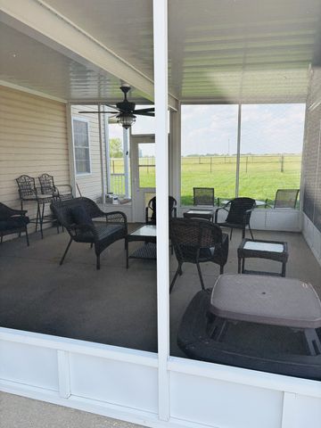 684 Matlock Rd, Bowling Green, KY 42104