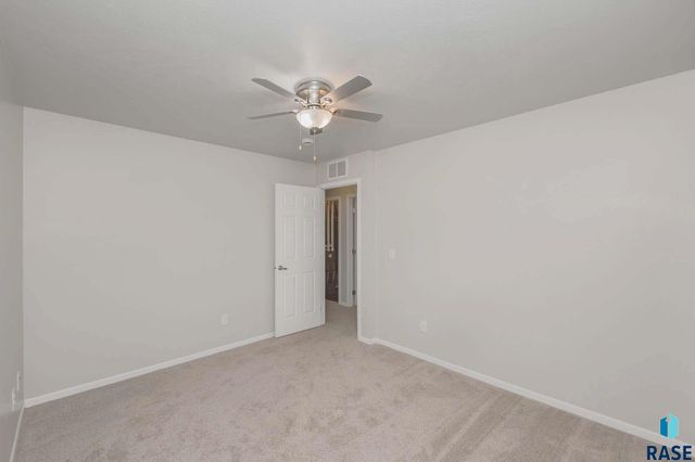 404 N Sioux Blvd Boulevard, Brandon, SD 57005