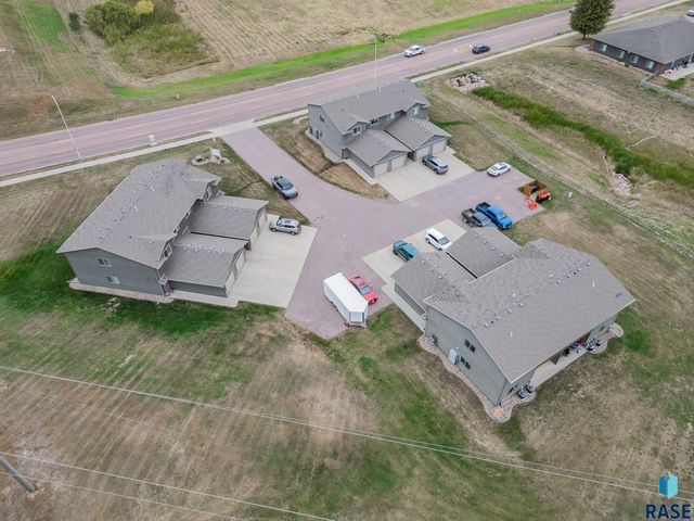 404 N Sioux Blvd Boulevard, Brandon, SD 57005