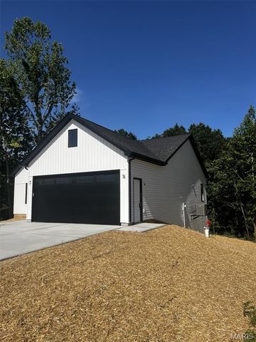 217 Red Mare Rd., Winfield, MO 63389
