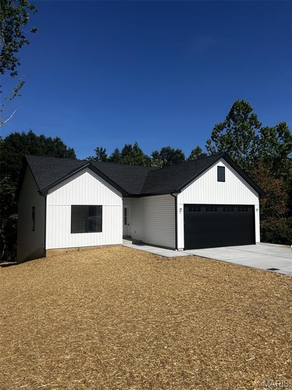 217 Red Mare Rd., Winfield, MO 63389