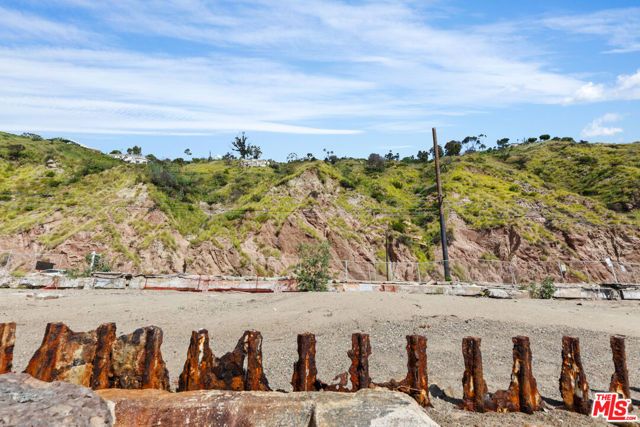 20604 Pacific Coast Highway, Malibu, CA 90265