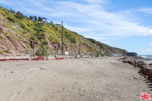 20604 Pacific Coast Highway, Malibu, CA 90265