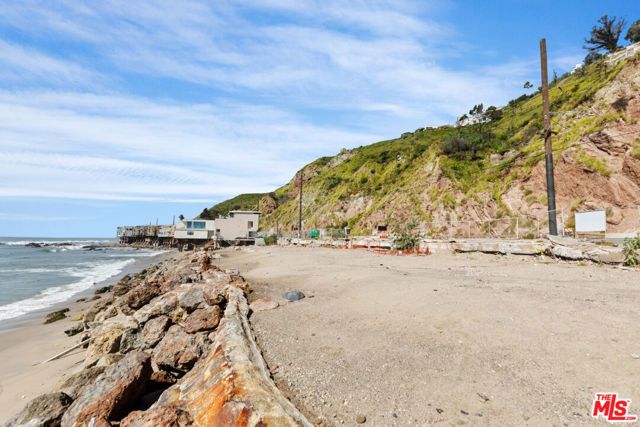 20604 Pacific Coast Highway, Malibu, CA 90265