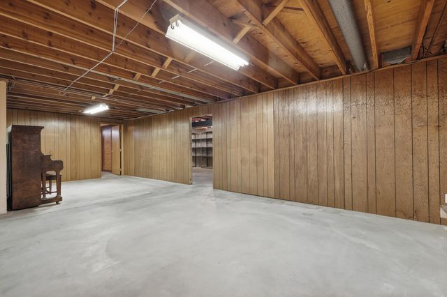 2320 Tamrack Street, Kalamazoo, MI 49006