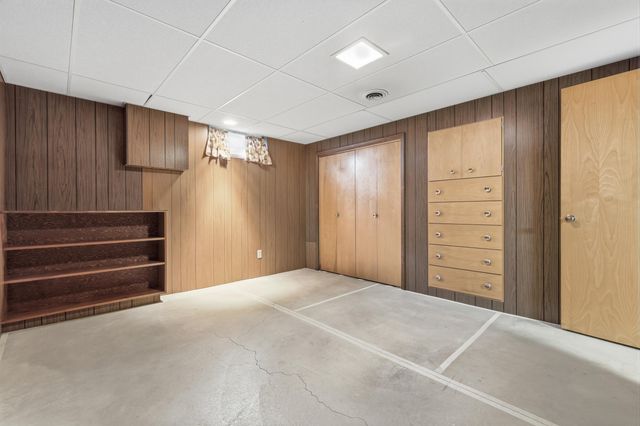 2320 Tamrack Street, Kalamazoo, MI 49006