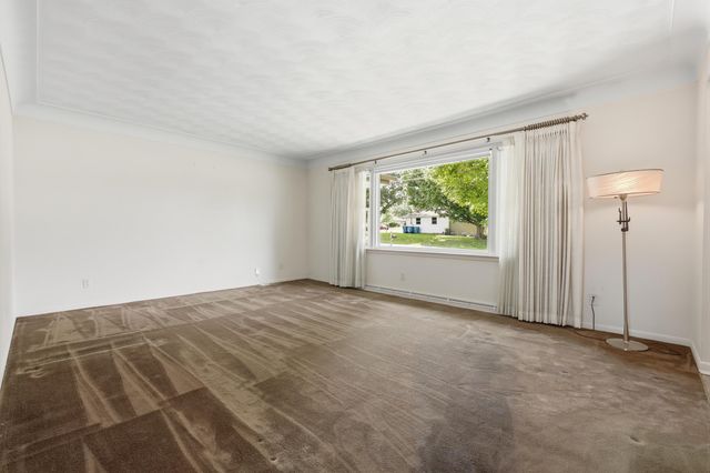 2320 Tamrack Street, Kalamazoo, MI 49006