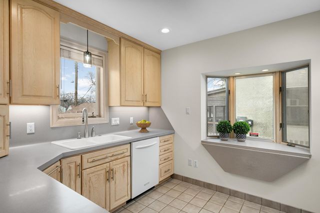 5733 13th Avenue S, Minneapolis, MN 55417