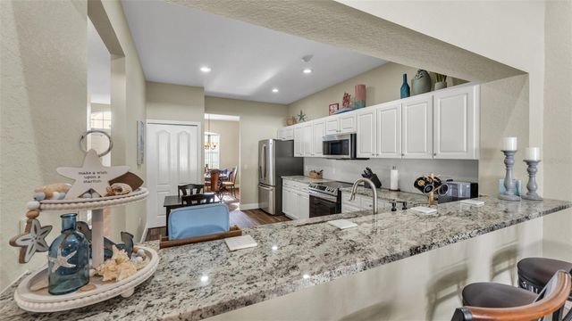 5285 ENGLISH DRIVE, Lakeland, FL 33812