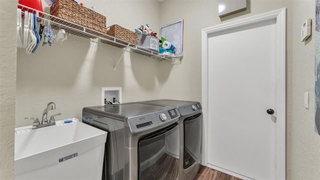 5285 ENGLISH DRIVE, Lakeland, FL 33812