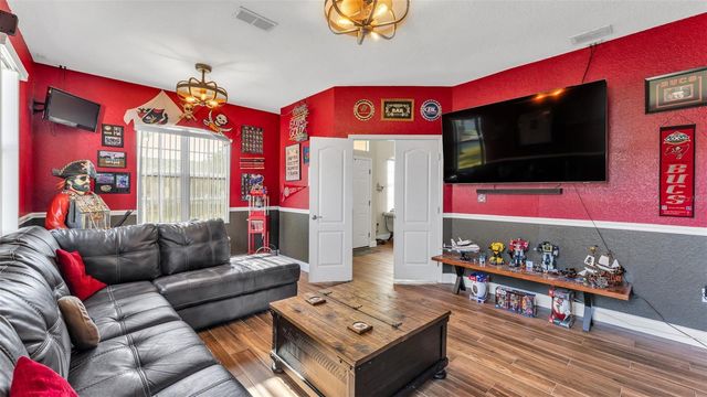5285 ENGLISH DRIVE, Lakeland, FL 33812