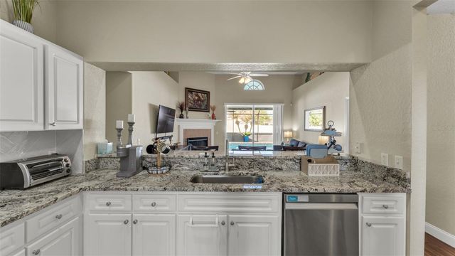 5285 ENGLISH DRIVE, Lakeland, FL 33812