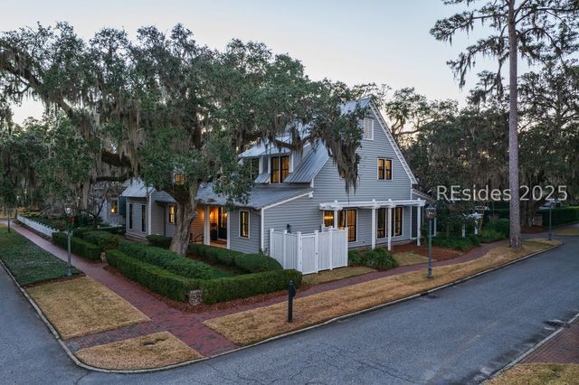 622 Old Palmetto Bluff Rd, Bluffton, SC 29910