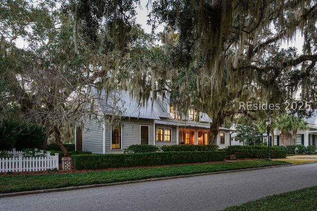 622 Old Palmetto Bluff Rd, Bluffton, SC 29910