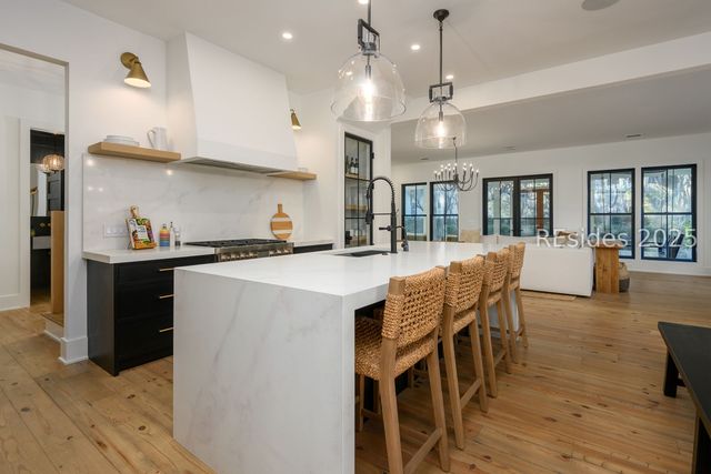 622 Old Palmetto Bluff Rd, Bluffton, SC 29910