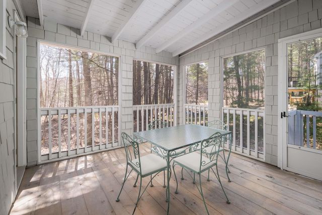 14 Beacon Street Extension, York, ME 03909