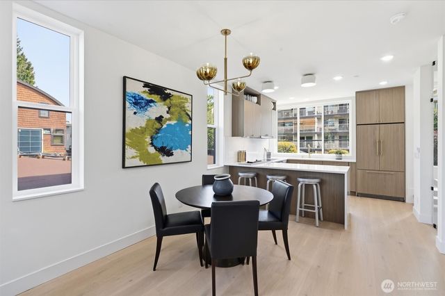 2019 Minor Avenue E, Seattle, WA 98102