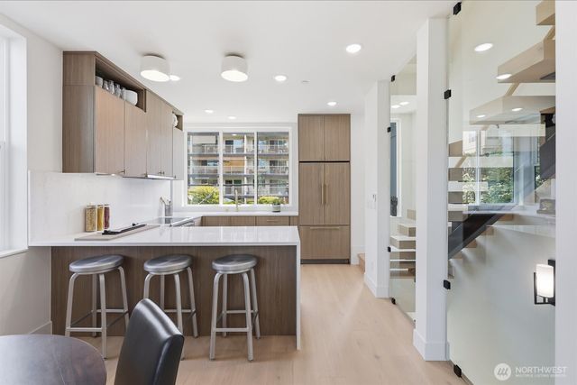 2019 Minor Avenue E, Seattle, WA 98102