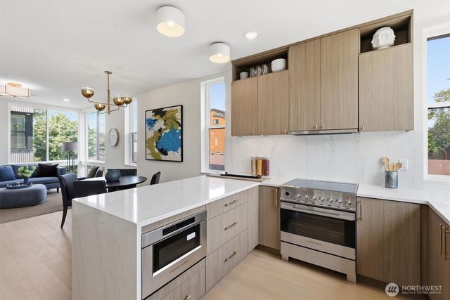 2019 Minor Avenue E, Seattle, WA 98102