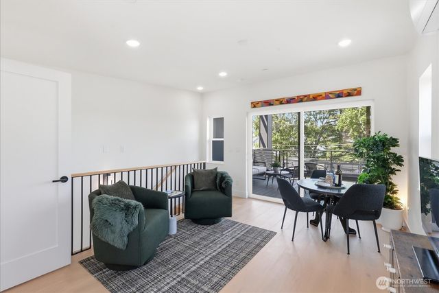 2019 Minor Avenue E, Seattle, WA 98102