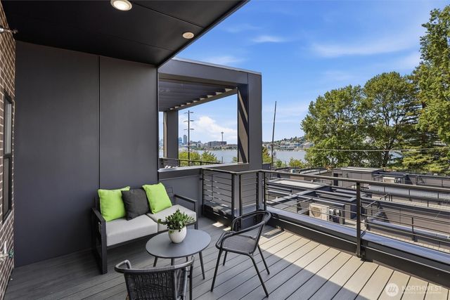2019 Minor Avenue E, Seattle, WA 98102