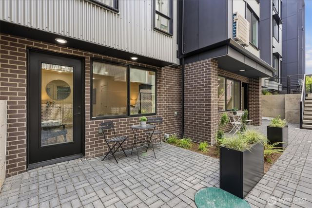 2019 Minor Avenue E, Seattle, WA 98102