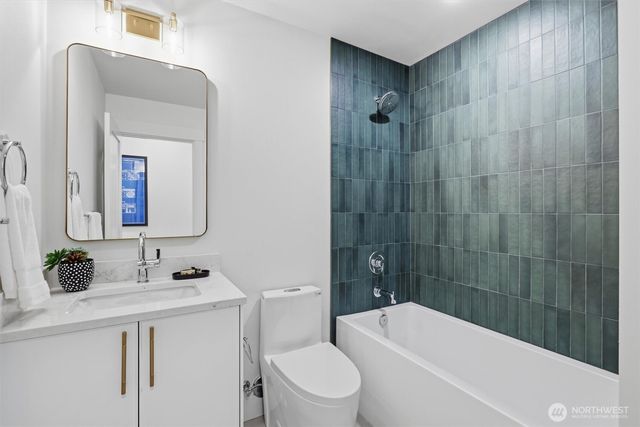2019 Minor Avenue E, Seattle, WA 98102