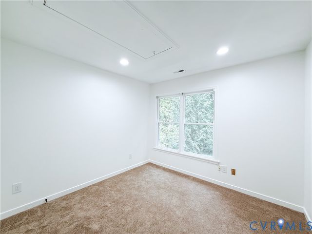 4704 Cedar Cliff Rd, Chester, VA 23831